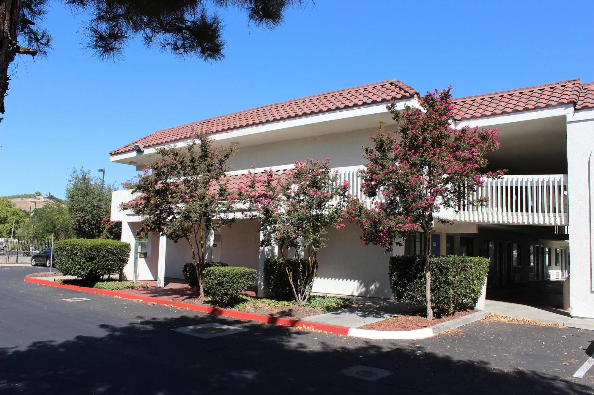 Motel 6-Paso Robles, Ca Екстериор снимка