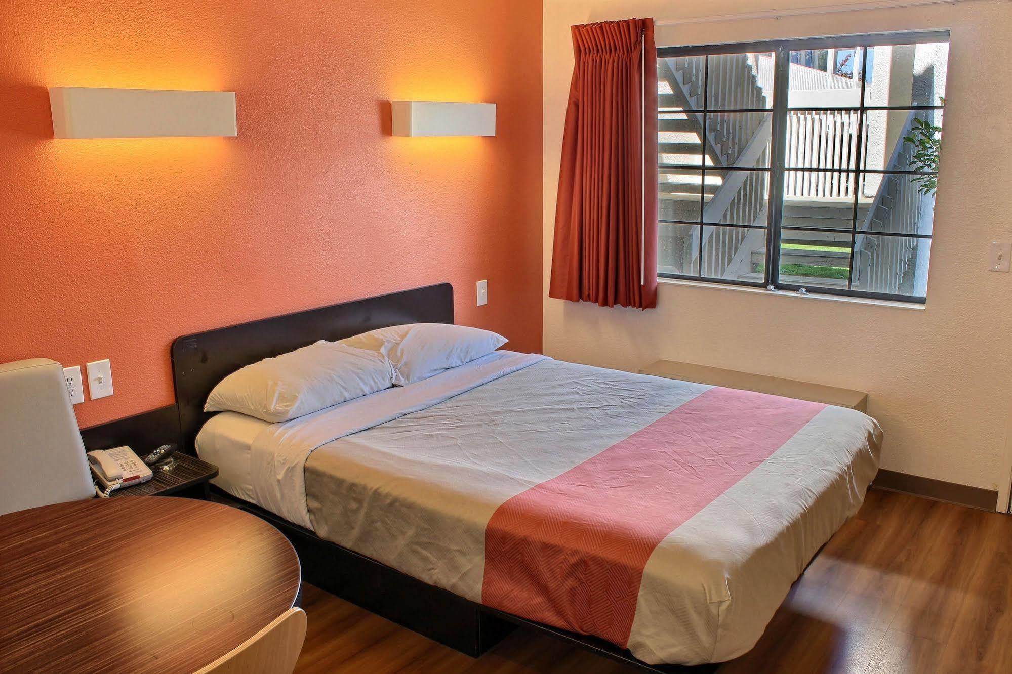 Motel 6-Paso Robles, Ca Екстериор снимка